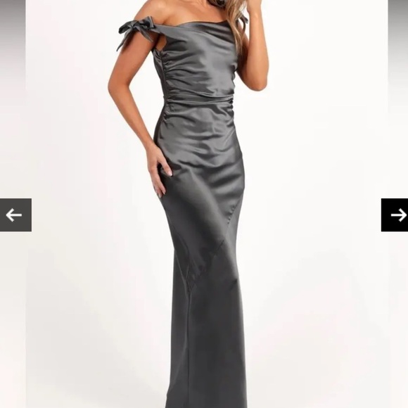 off the shoulder dress - Picture 3 of 7